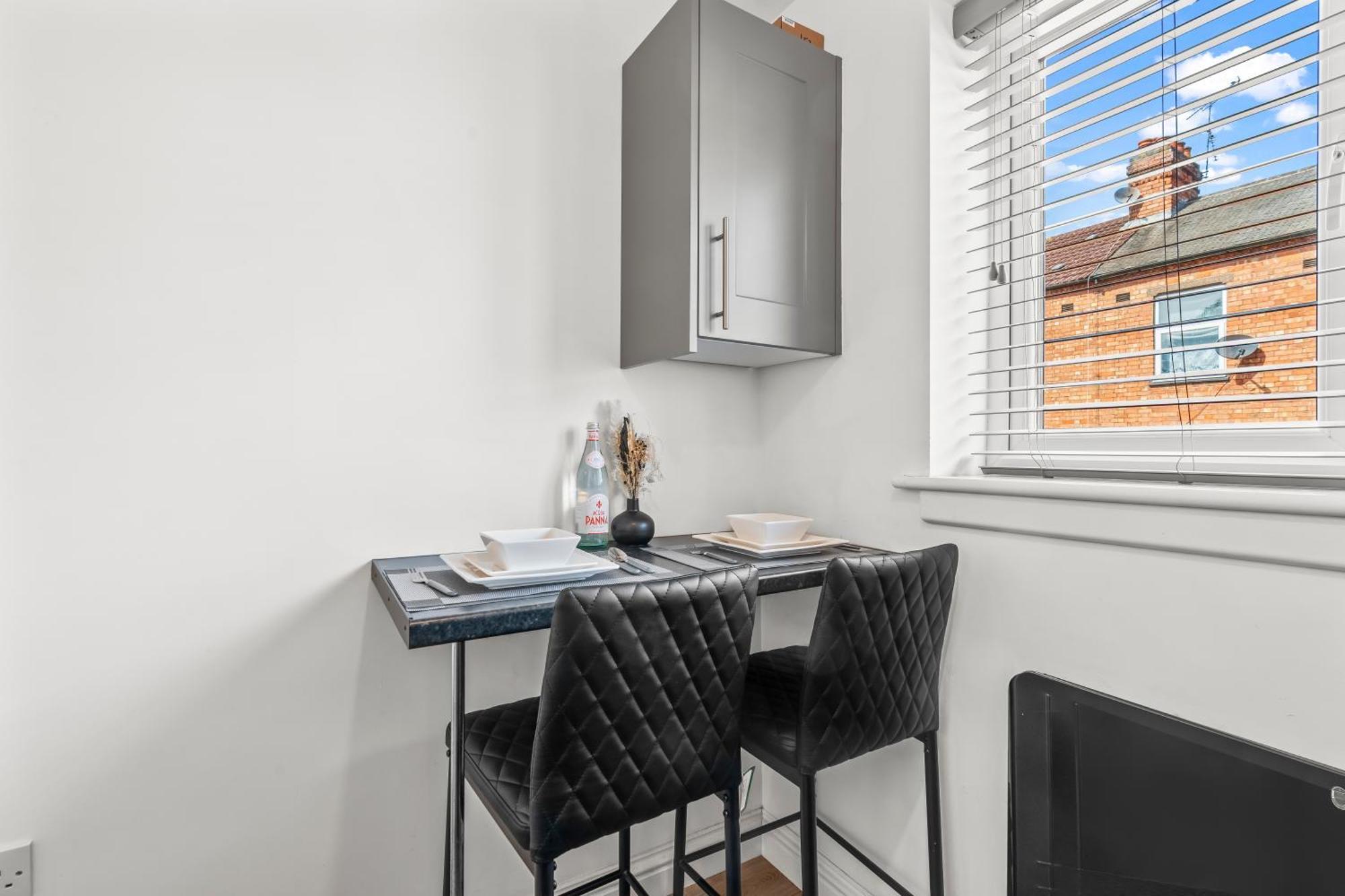 City Centre House, Parking With Ev, Free Wifi, Netflix Ковентри Экстерьер фото