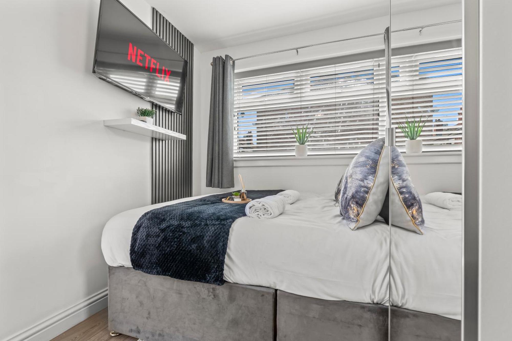 City Centre House, Parking With Ev, Free Wifi, Netflix Ковентри Экстерьер фото
